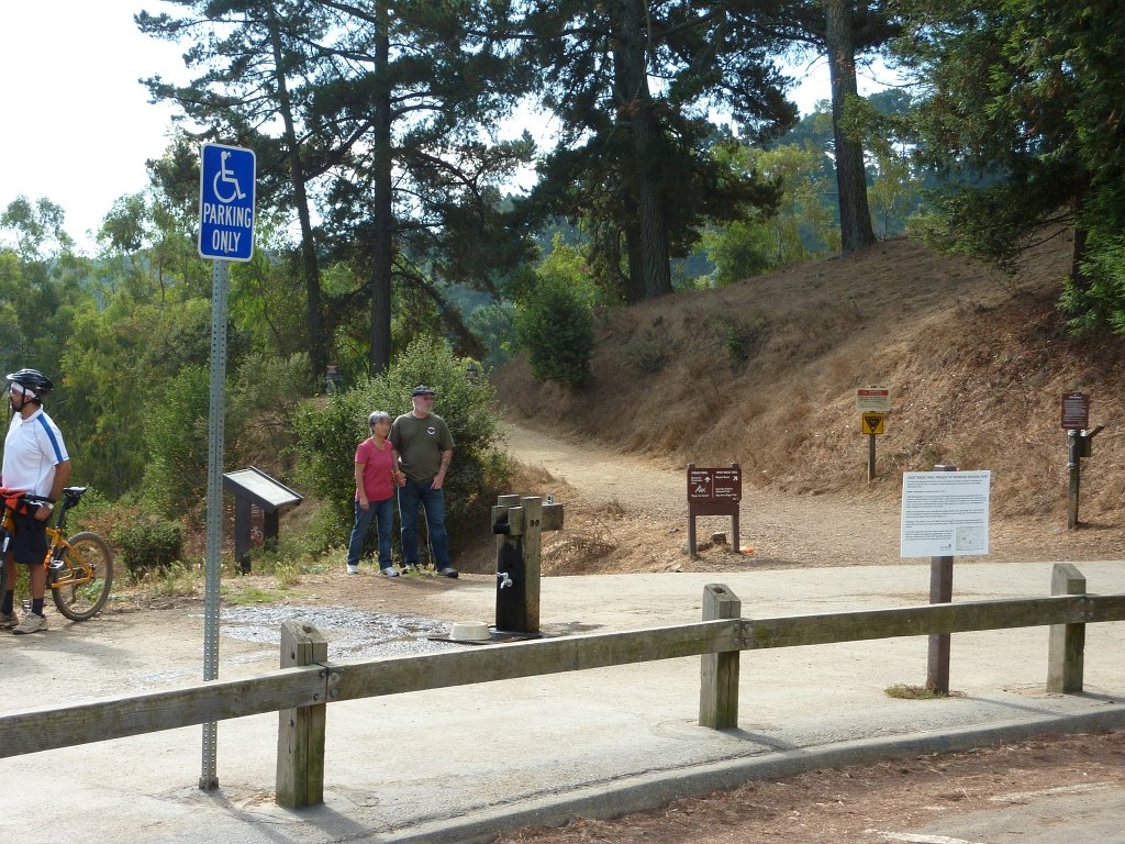 P1040407b